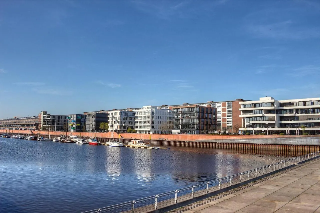 Plenus Cloudloft River Bremen 0*,  Germany