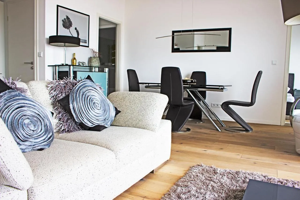 Apartment Plenus Cloudloft River Bremen Germany